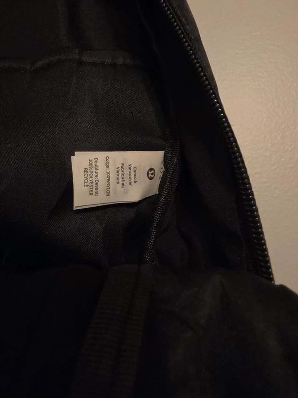 Lululemon Everywhere Backpack NWT - Picture 4 of 4